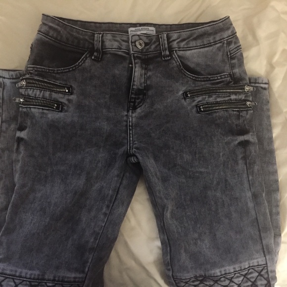 Zara Jeans with Zips - Picture 3 of 5